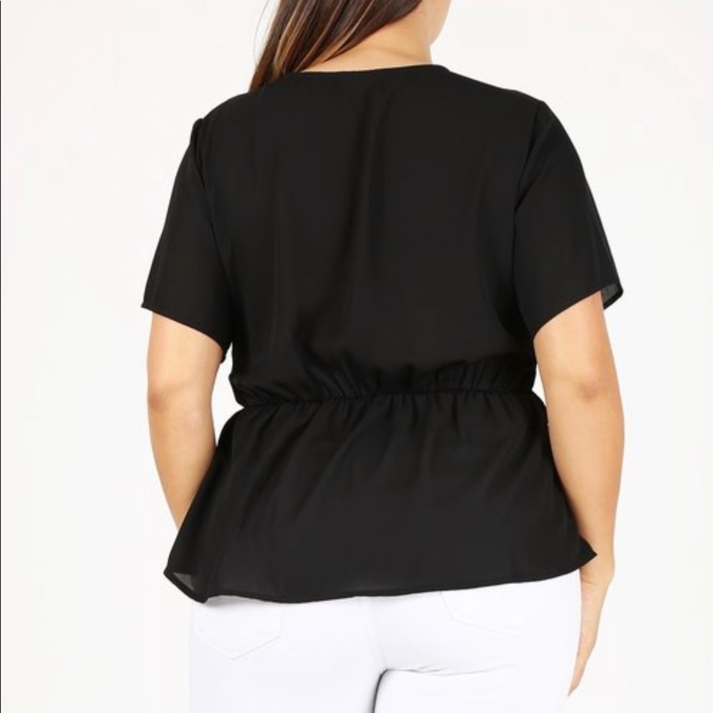 House of Tory Plus Size Blouse - Picture 2 of 6